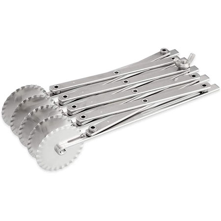 5 Expandable Dough Wheels, Serrated